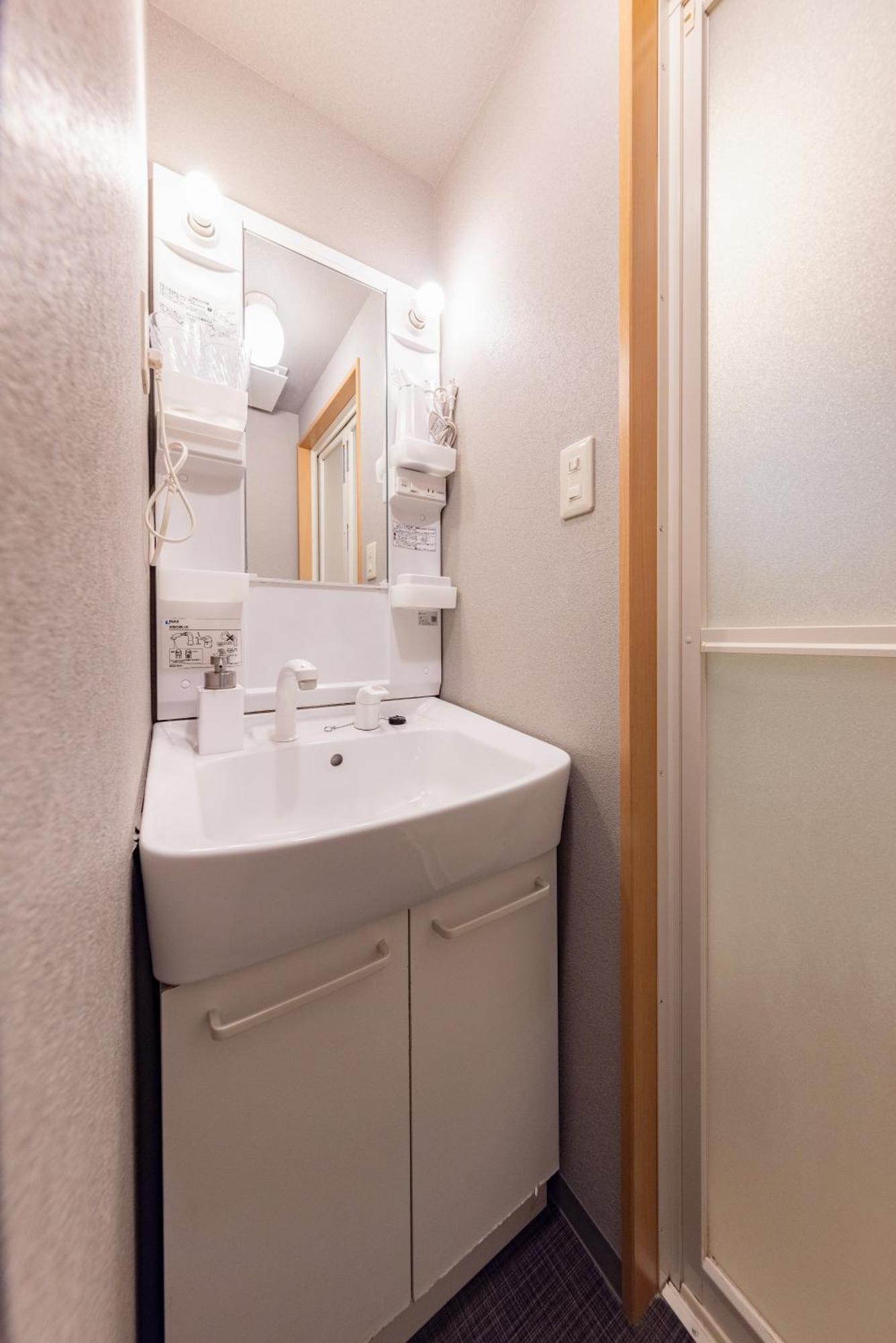Ritz Place Nishikujo 오사카 외부 사진